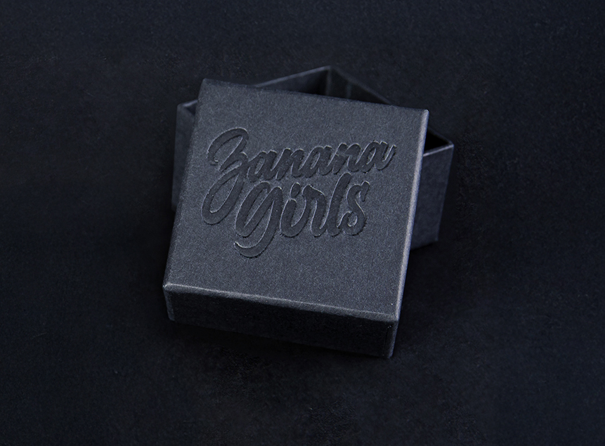 Banana Girls – card game